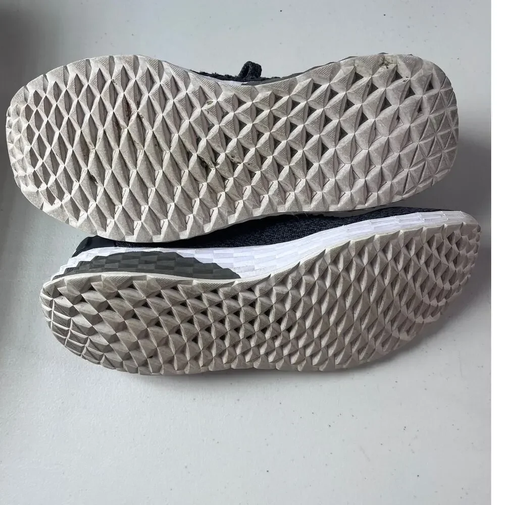 NOBULL Knit Runner Gray Athletic Sneakers Womens Size 8.5